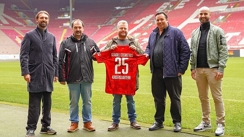 [Bitte in "English" übersetzen:] 