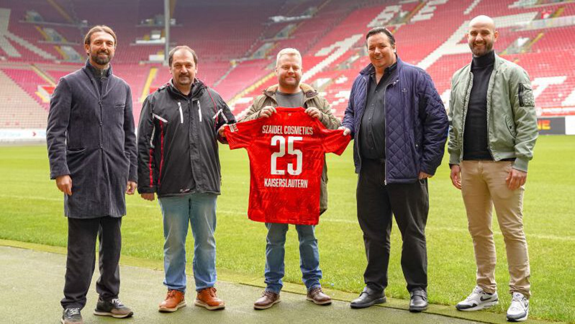 [Bitte in "English" übersetzen:] 